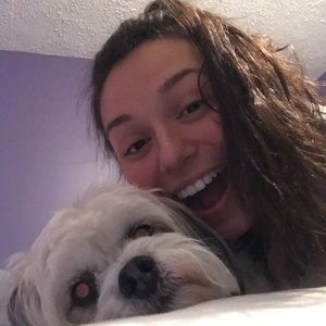 Meet your Posher, Catie